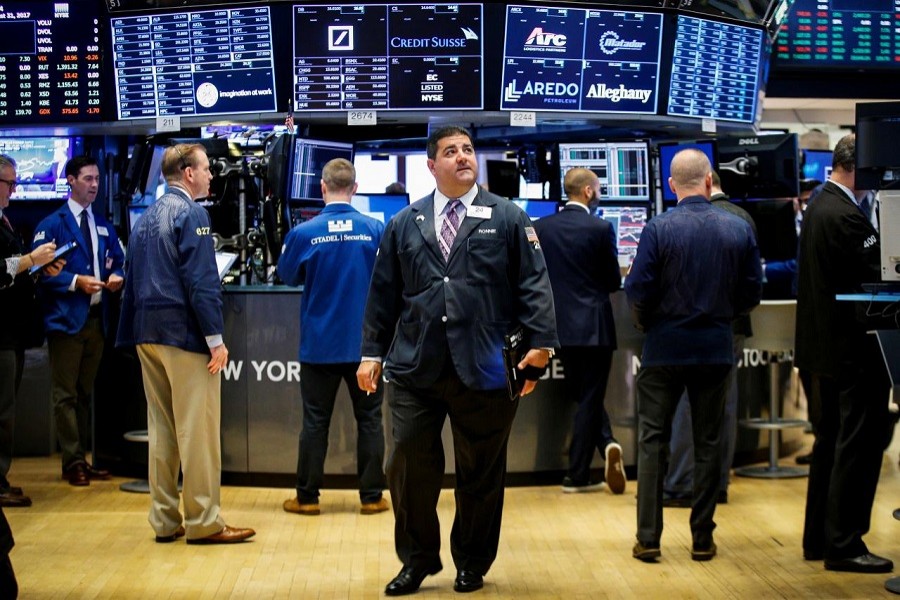 Traders work on the floor of the New York Stock Exchange (NYSE) in New York, US, August 31, 2017. Reuters