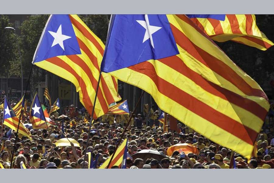 Catalan parliament defies Madrid pressure