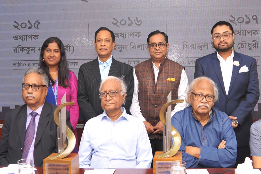 Sheltech awards academicians for their excellent service