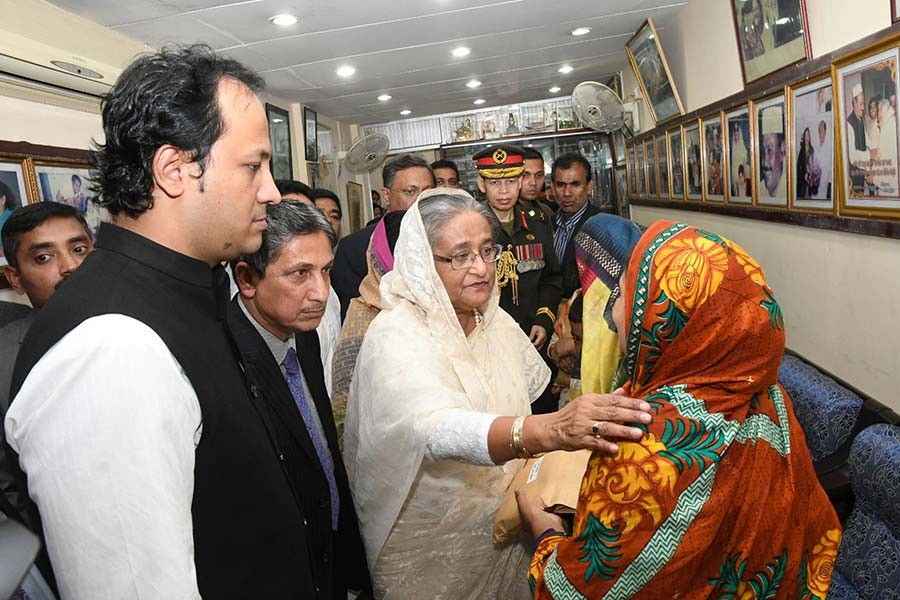 Prime Minister Sheikh Hasina residence of former Chittagong Mayor ABM Mohiuddin Chowdhury on Sunday. -Focus Bangla Photo