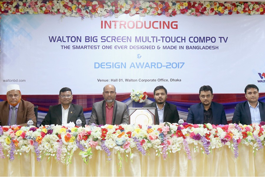 Walton brings multi-touch Compo TV