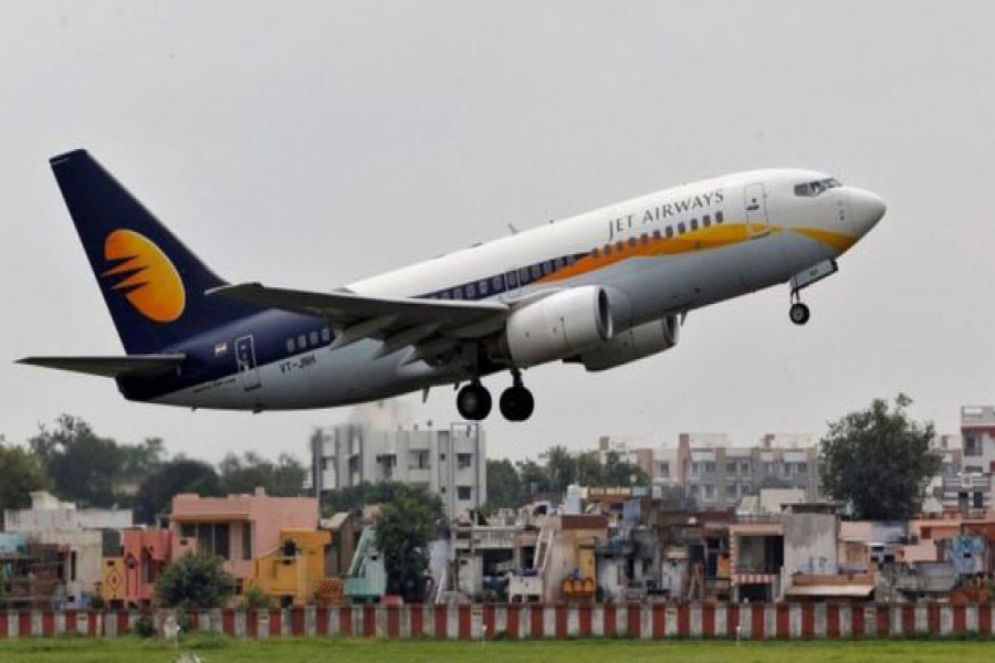 Jet Airways fires pilots over 'cockpit fight'