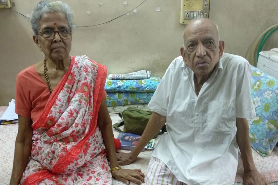 Iravati Lavate and her husband Narayan Lavate (Hindustantimes Photo)