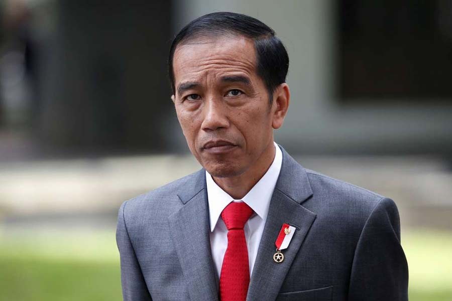 Indonesian President arrives in Dhaka to visit Rohingya camps