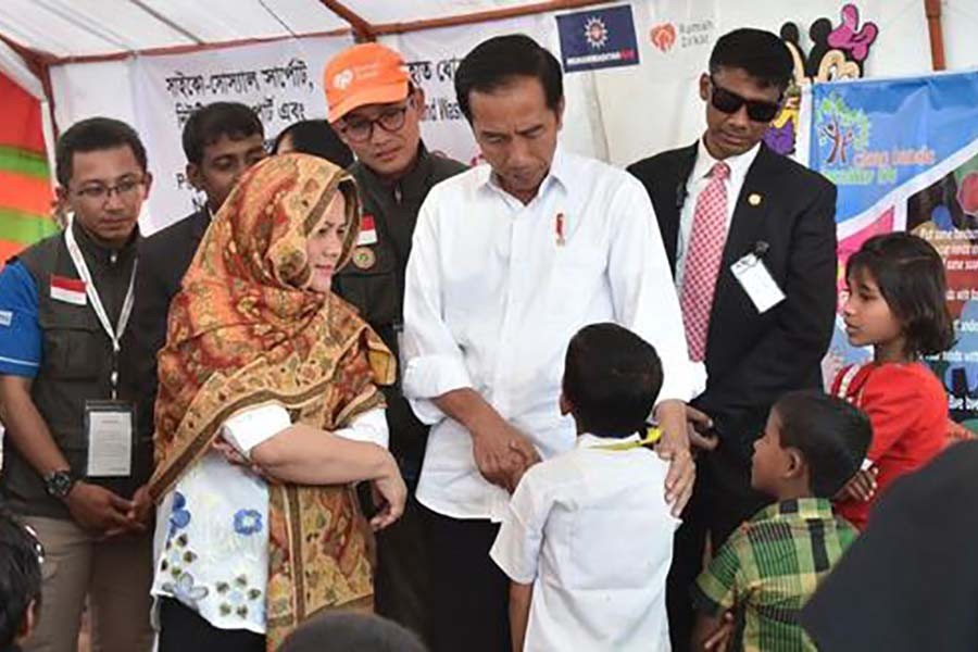 Widodo's trip to Rohingya camps   