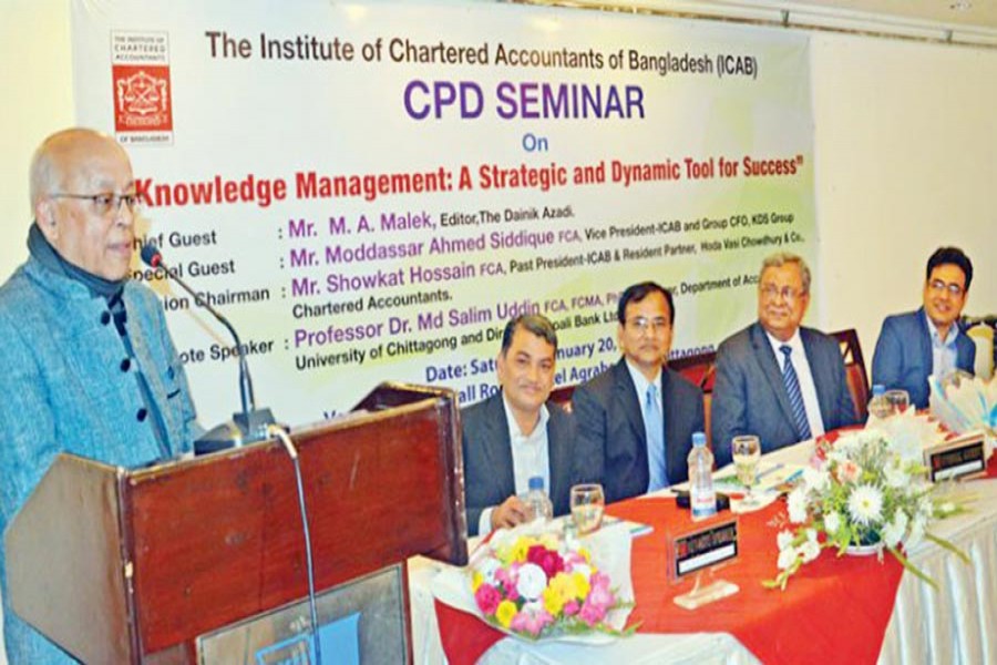 Editor of the Daily Azadi M A Malek, Prof Dr Md Salim Uddin, Moddasser Ahmed Siddique, Showkat Hossain  and Md Kamrul Hassan are seen at the ICAB Chittagong-organised seminar in the port city recently.