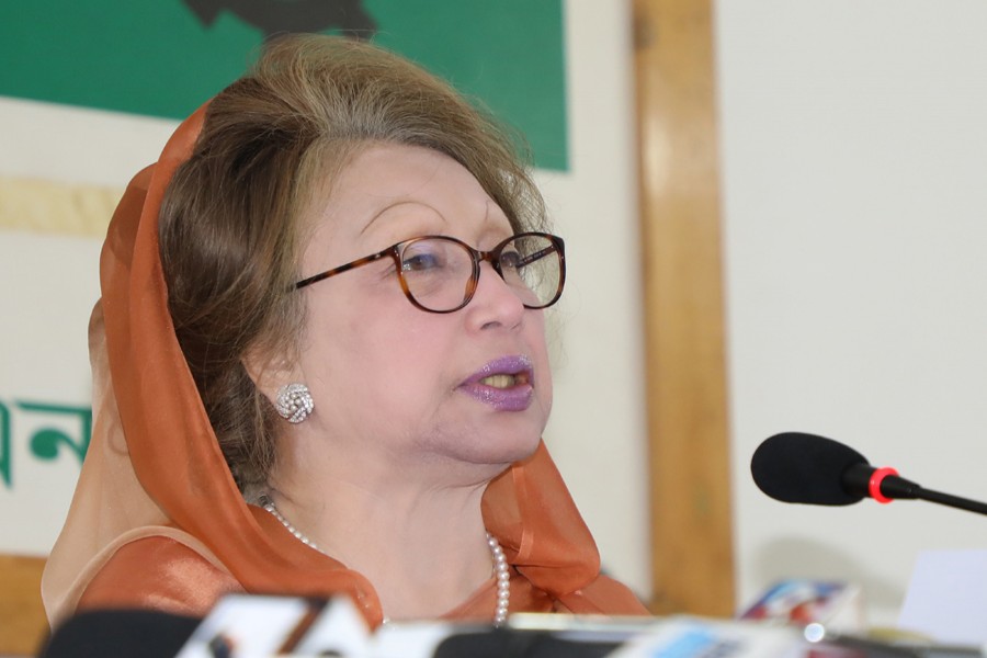 Khaleda turns emotional, recalls loss of near and dear ones