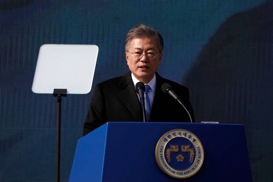 South Korean President Moon Jae-in delivers a speech during a ceremony celebrating the 99th anniversary of the independence movement against Japanese colonial rule in Seoul on Thursday. Reuters.