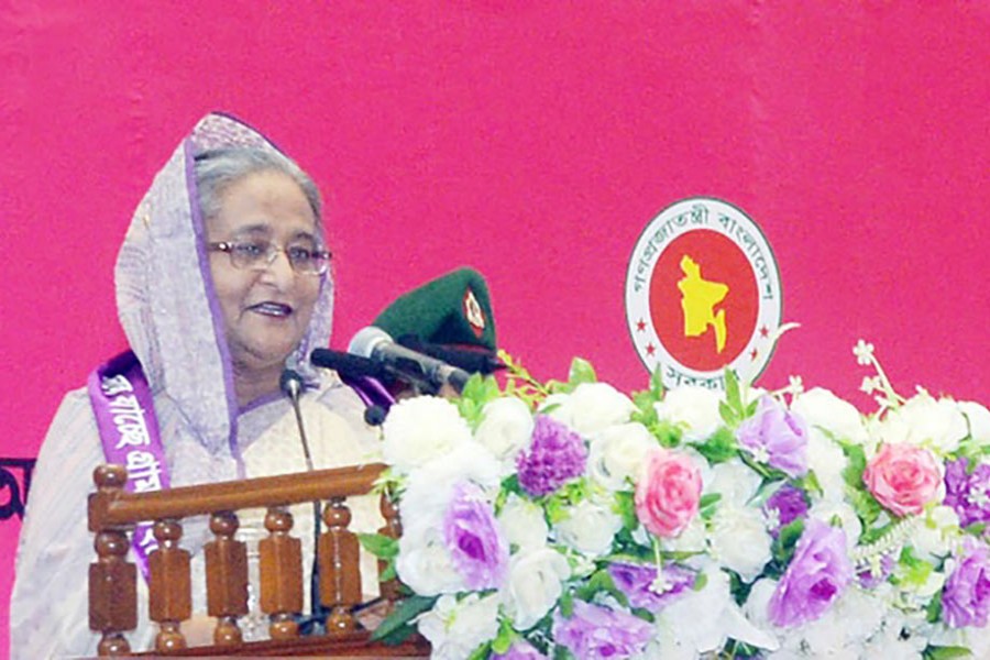 PM eyes self-reliant women, contribution in development