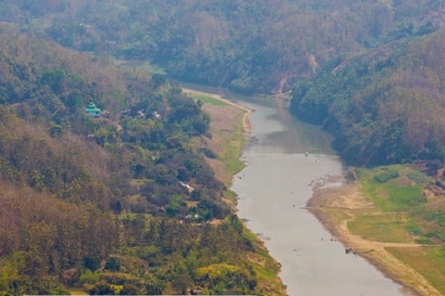 UIU teacher, friend drown in Sangu River