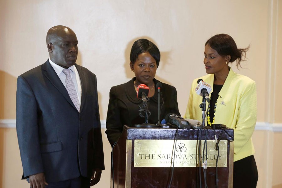 Kenyan commissioners Nkatha Maina (R), Margaret Mwachanya and Paul Kurgat from Kenya's Independent Electoral and Boundaries Commission (IEBC) attend a news conference where they announced their resignation in Nairobi, Kenya, April 16, 2018. Reuters.