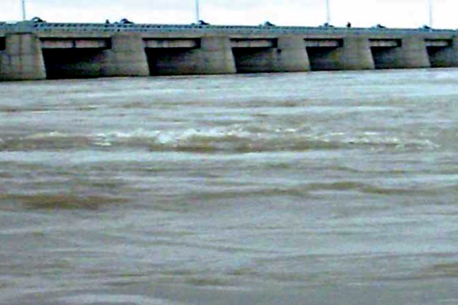 Water flow in Teesta increases suddenly