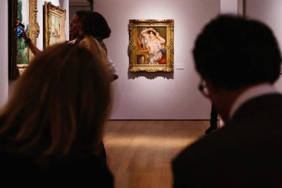 Rockefeller art auction fetches $646m on first night