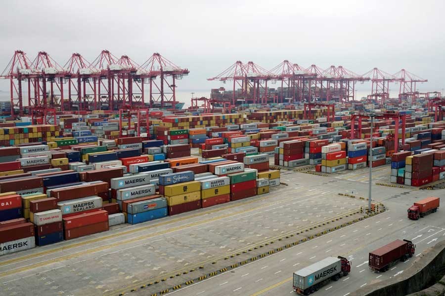 Containers are seen at the Yangshan Deep Water Port in Shanghai, China April 24, 2018. Reuters/Files