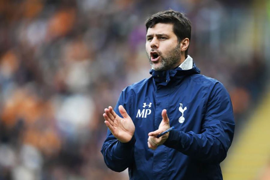 Pochettino signs new contract with Tottenham