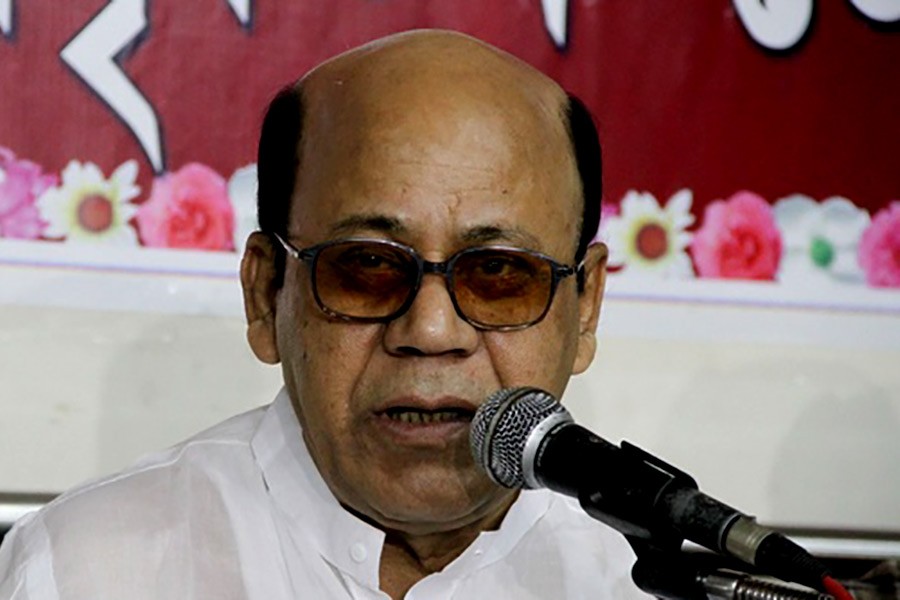 Qamrul describes BNP as a curse in politics