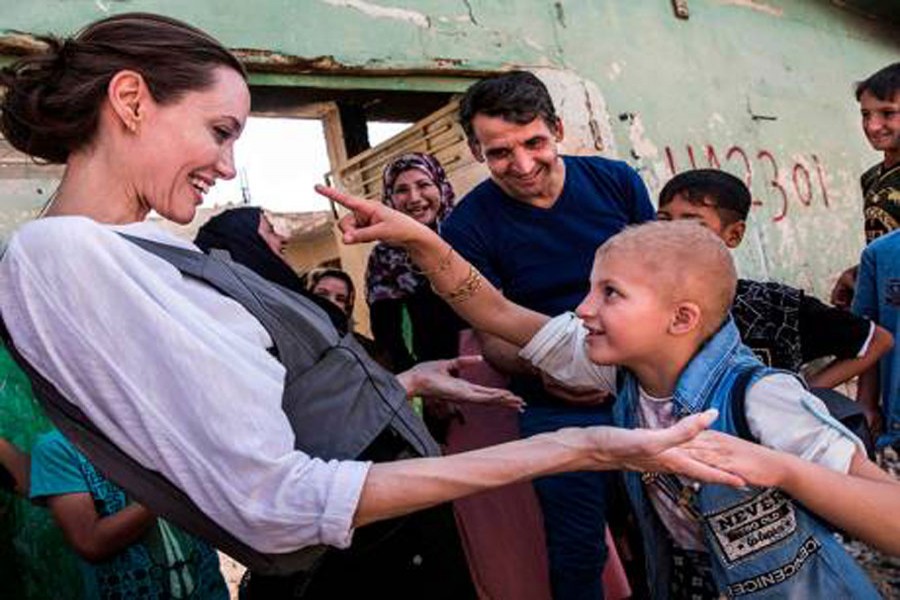 Angelina Jolie visits Iraq’s devastated Mosul