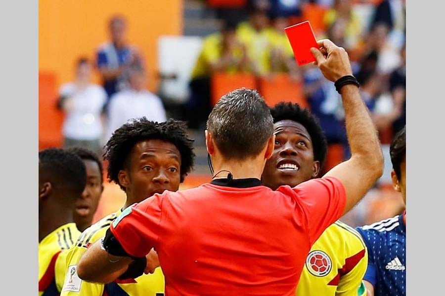 Colombia’s Carlos Sanchez gets first red card in WC2018