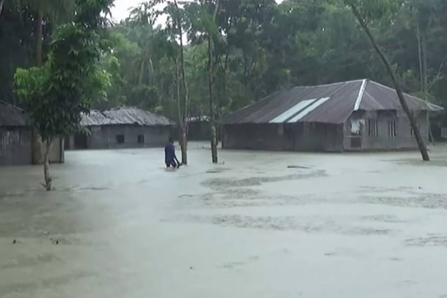 Floods inundate five villages in Bhola