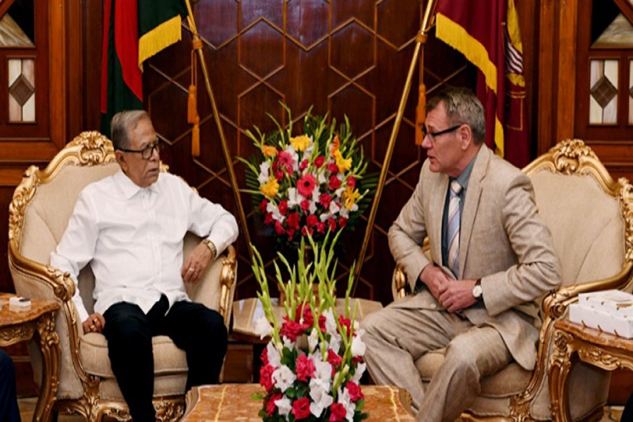 German envoy pays farewell call on President