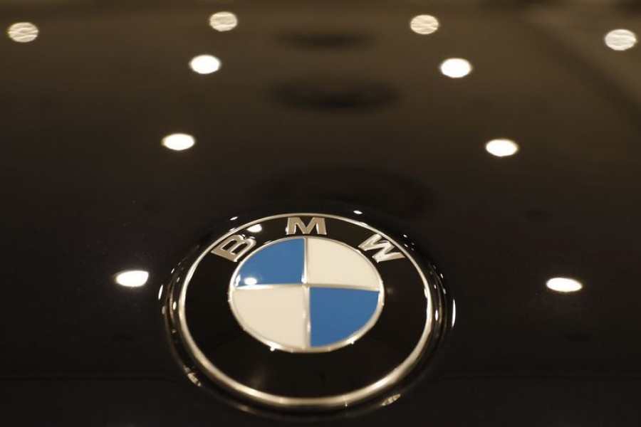 The BMW logo is seen on a vehicle at the New York Auto Show in the Manhattan borough of New York City, New York, US, March 29, 2018. Reuters/File Photo