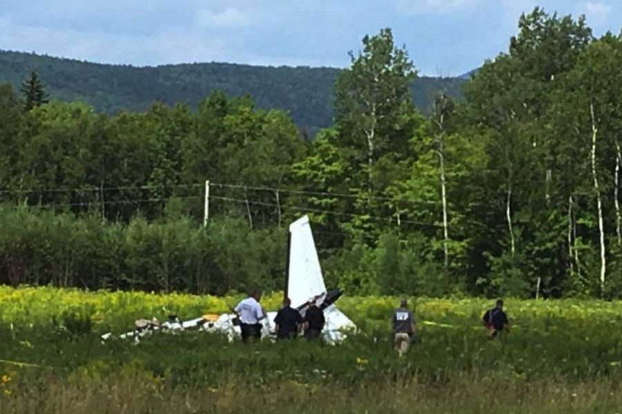 Small plane crash leaves three dead in Maine