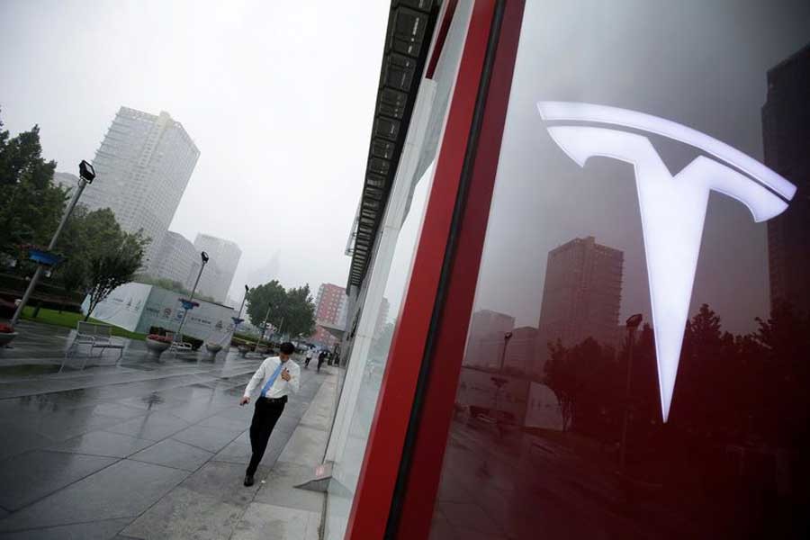 Tesla flags promise of profit as Model 3 production steadies