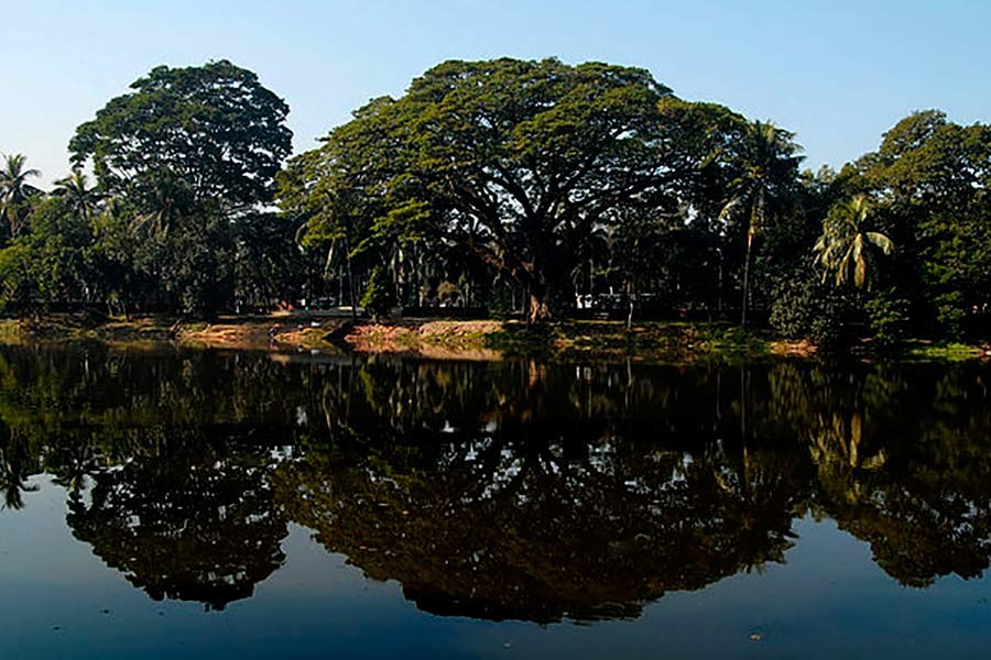 Two schoolboys drown in Ramna lake