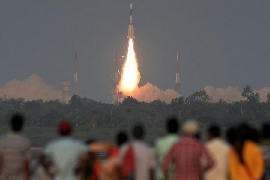 India to send manned flight into space