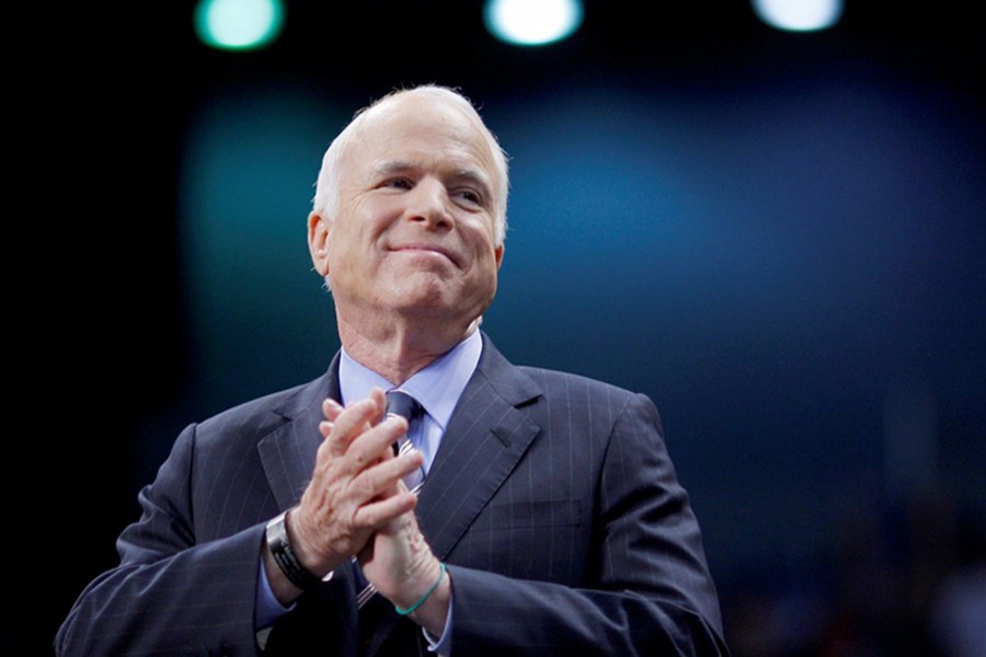 John McCain at a campaign rally in Fayetteville, North Carolina on 28 October 2008 — Reuters/File