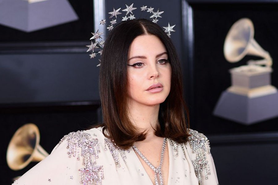 Lana Del Rey postpones Israel performance after backlash