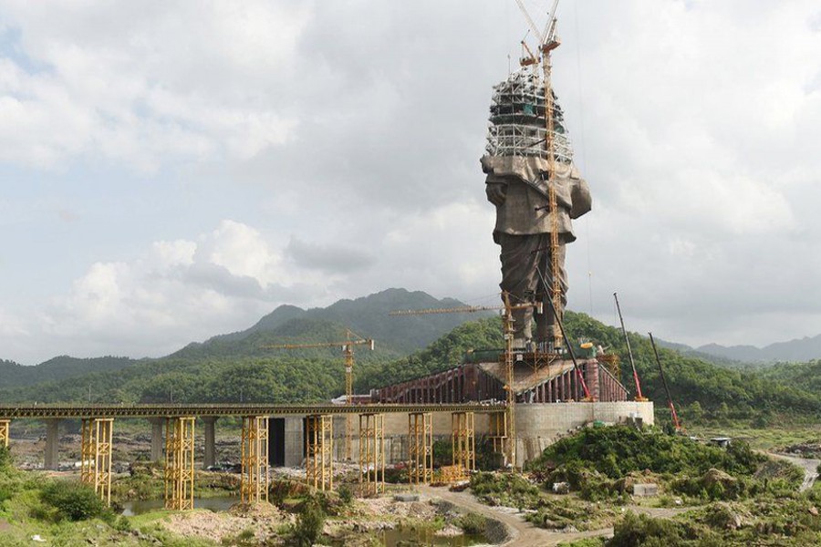 The statue is being built as a tribute to a Hindu nationalist politician. Photo: Collected