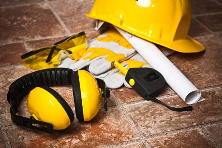 Experts list causes of concerns over construction work safety