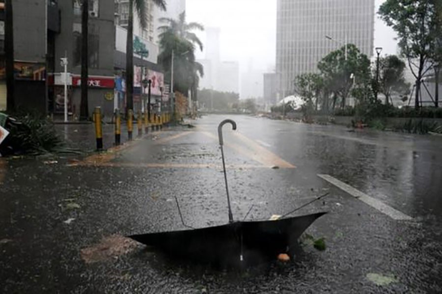 Deadly typhoon batters China after killing 36 in Philippines  