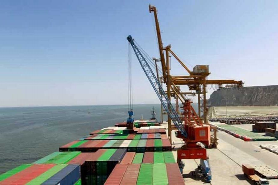 A container is loaded on to the Cosco Wellington, the first container ship to depart after the inauguration of the China-Pakistan Economic Corridor port in Gwadar, Pakistan, on November 13, 2016. - Reuters