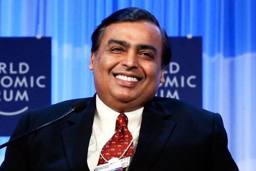 Mukesh Ambani earns Rs 3.0b per day