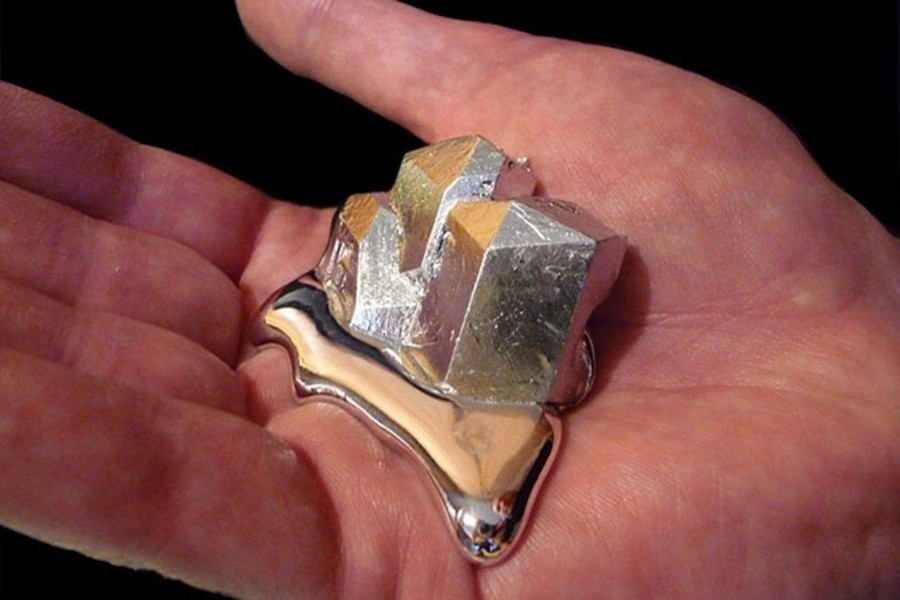 Gallium is a soft, silvery metal used primarily in electronic circuits, semiconductors and light-emitting diodes (LEDs)