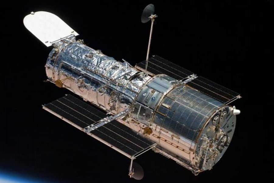 Nasa 'fixes' Hubble telescope