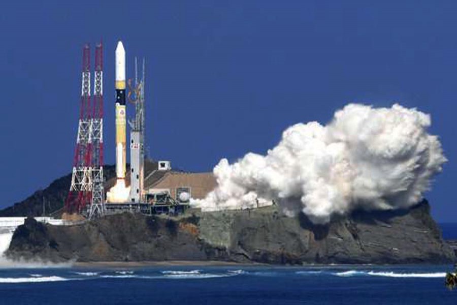 Japan launches greenhouse gas satellite