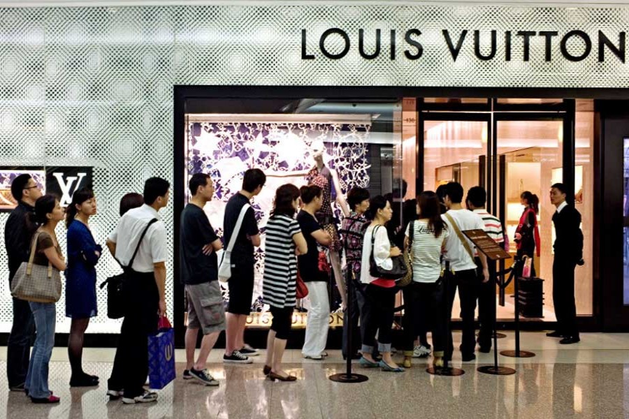 Chinese to account for half of luxury sales by 2025: Study