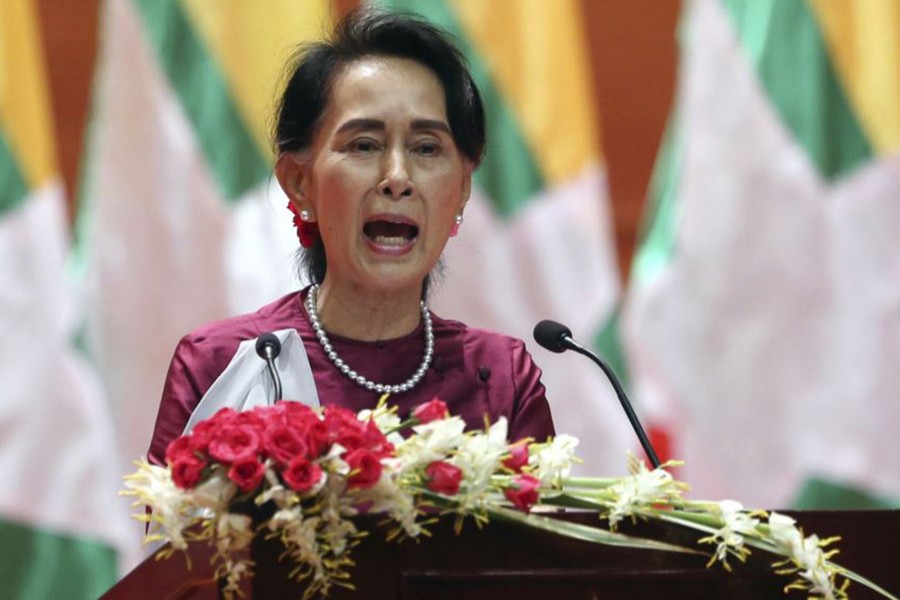 Myanmar's Aung San Suu Kyi delivers a televised speech to the nation. File photo (collected)