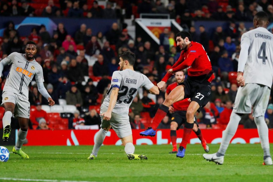 Soccer Football - Champions League - Group Stage - Group H - Manchester United v BSC Young Boys - Old Trafford, Manchester, Britain - November 27, 2018 Manchester United's Marouane Fellaini scores their first goal - Reuters/Phil Noble