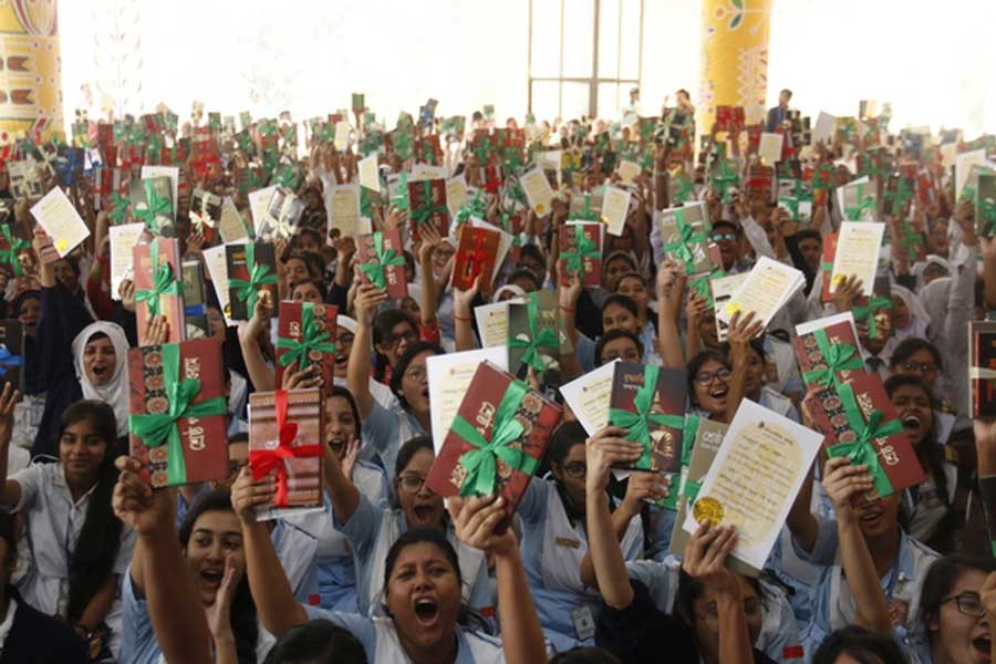 Bishwa Sahitya Kendra awards winners of book reading programme