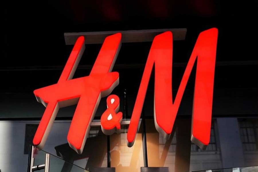 H&M sales grow in line with expectations in Q4