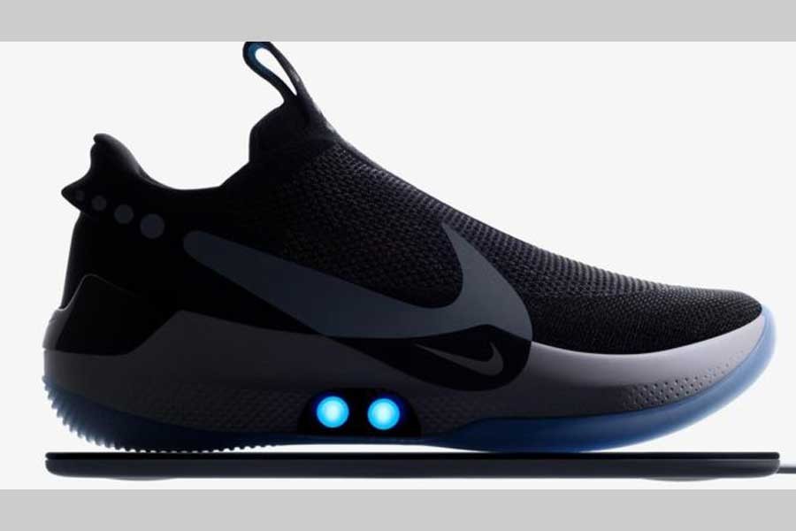 Nike rolls out self-lacing trainers