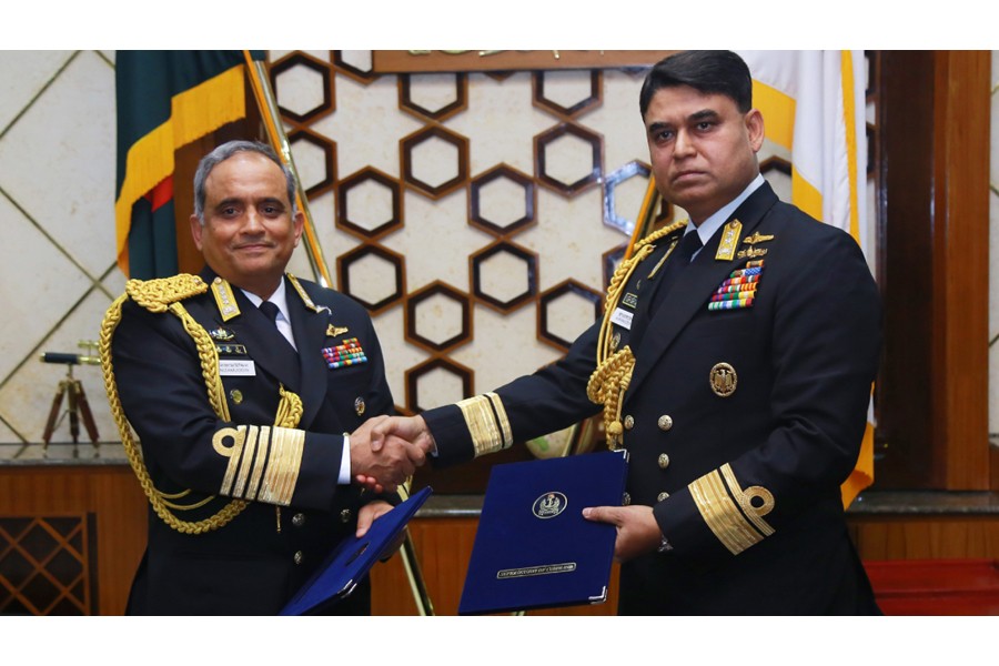 New Navy chief takes command