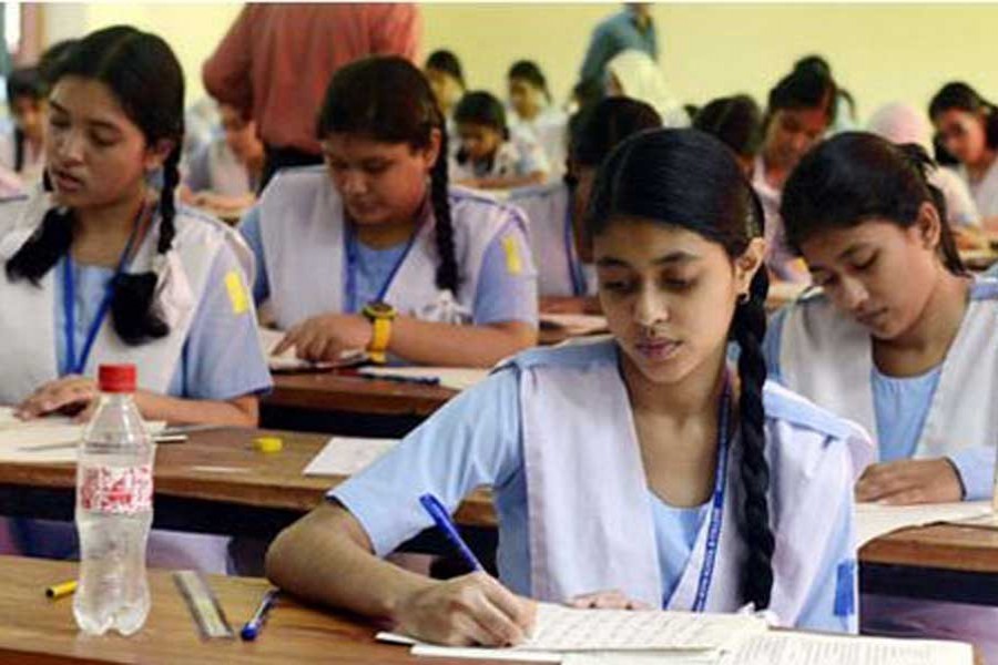 SSC examination:  Wrong question papers given at four Ctg centres