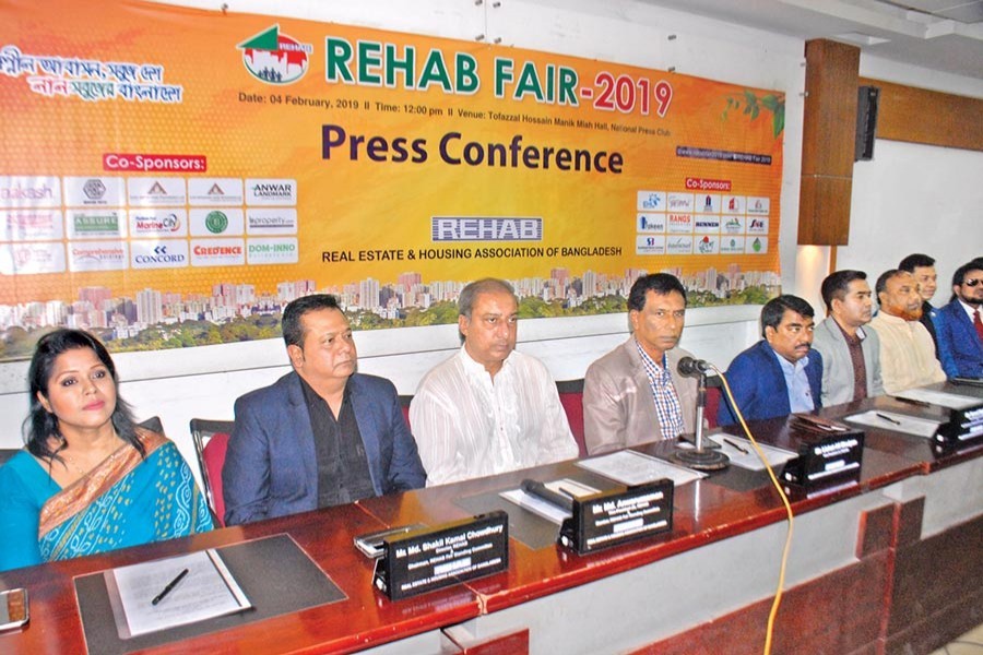 REHAB Vice-Presidents Liakat Ali Bhuiyan, Md Anwaruzzaman and Kamal Mahmud, and REHAB Fair 2019 organising committee Chairman Md Shakil Kamal Chowdhury seen, among others, at a press conference at National Press Club in the city on Monday - FE