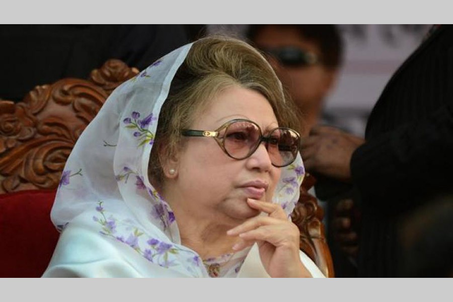 HC extends Khaleda’s bail in two defamation cases