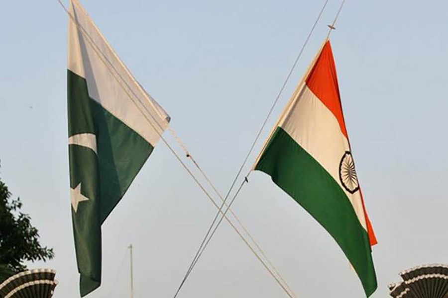 Pakistan offers dialogue; India expects safe return of its pilot